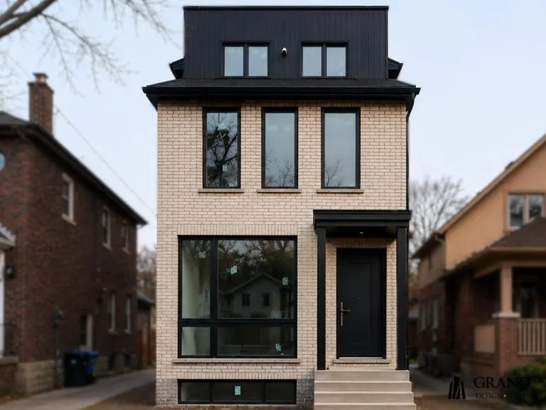 Renovating in Toronto? How to Keep Your Neighbours On Your Side