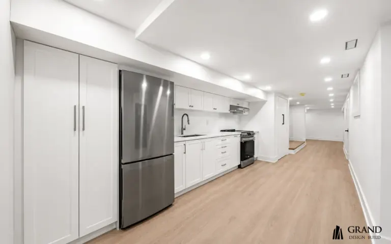 Kitchen renovation in Toronto by Grand Design Build