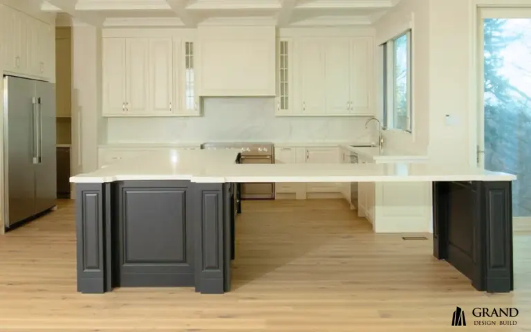 Kitchen renovation in Toronto by Grand Design Build