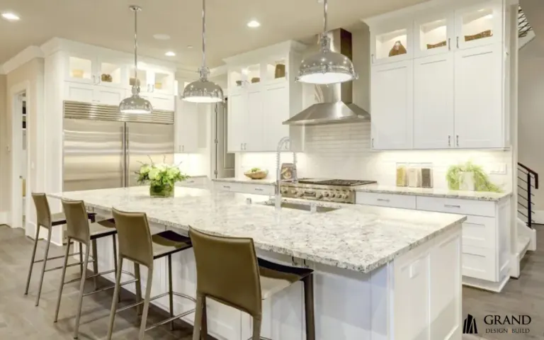 Kitchen renovation in Toronto by Grand Design Build
